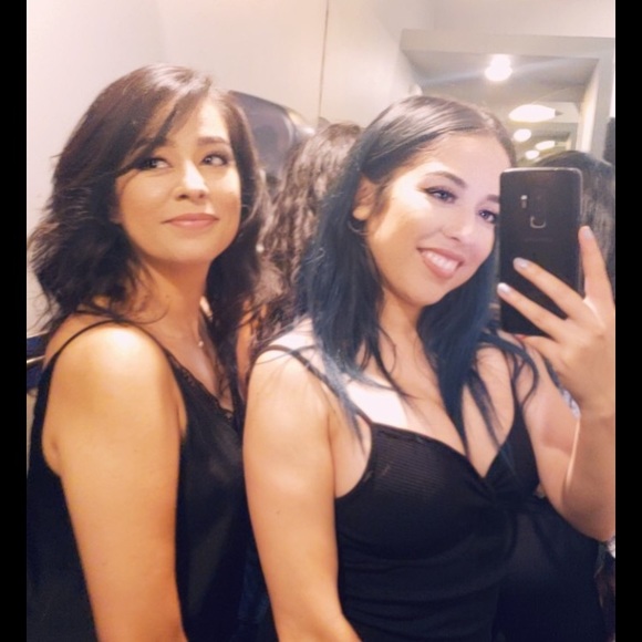 MEET YOUR SELLER ๐ - Picture 2 of 6